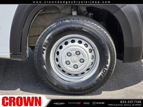 Used 2025 RAM ProMaster 3500 w/ Convenience Group FWD image 9