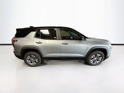 New 2026 Chevrolet Equinox LT w/ Convenience Package II FWD image 5