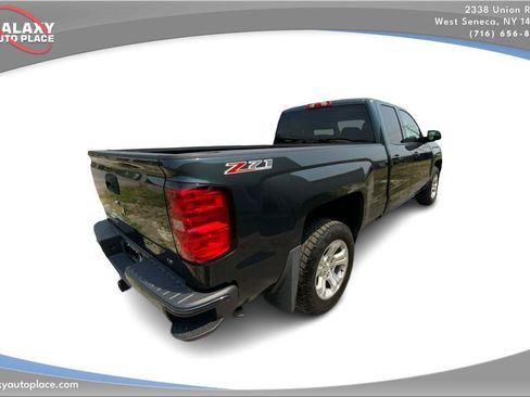 Used 2017 Chevrolet Silverado 1500 LT w/ All Star Edition AWD/4WD image 5