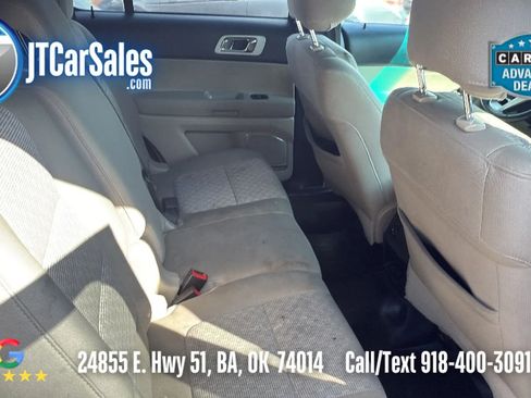 Used 2014 Ford Explorer XLT w/ Equipment Group 201A FWD image 38