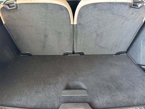 New 2026 Volvo XC90 B6 Core image 15