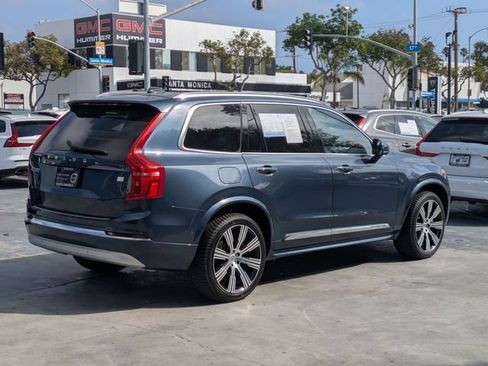 Certified 2022 Volvo XC90 T8 Inscription w/ Advanced Package AWD/4WD image 3