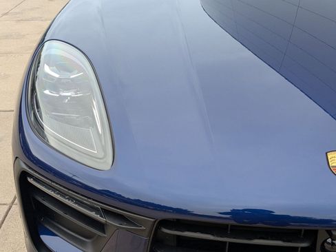 New 2026 Porsche Macan AWD/4WD image 12