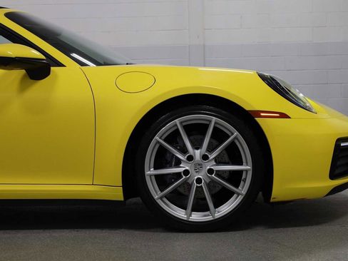 Certified 2022 Porsche 911 Carrera image 11