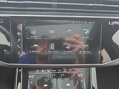 Used 2023 Audi Q7 AWD/4WD image 30