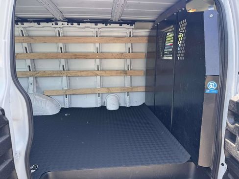 Used 2025 GMC Savana 2500 w/ Driver Convenience Package RWD image 15