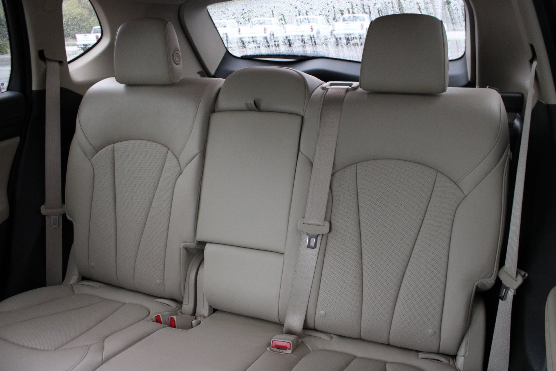 Used 2018 Buick Envision Essence FWD image 15
