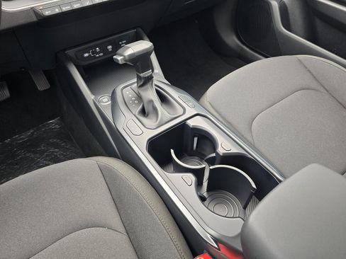 New 2026 Kia K4 FWD image 9