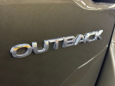 Used 2020 Subaru Outback Premium AWD/4WD image 8