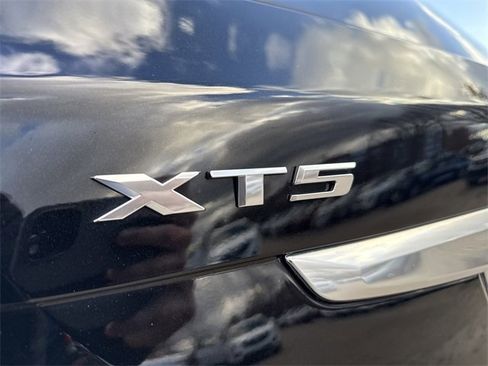 Certified 2024 Cadillac XT5 Premium Luxury image 19