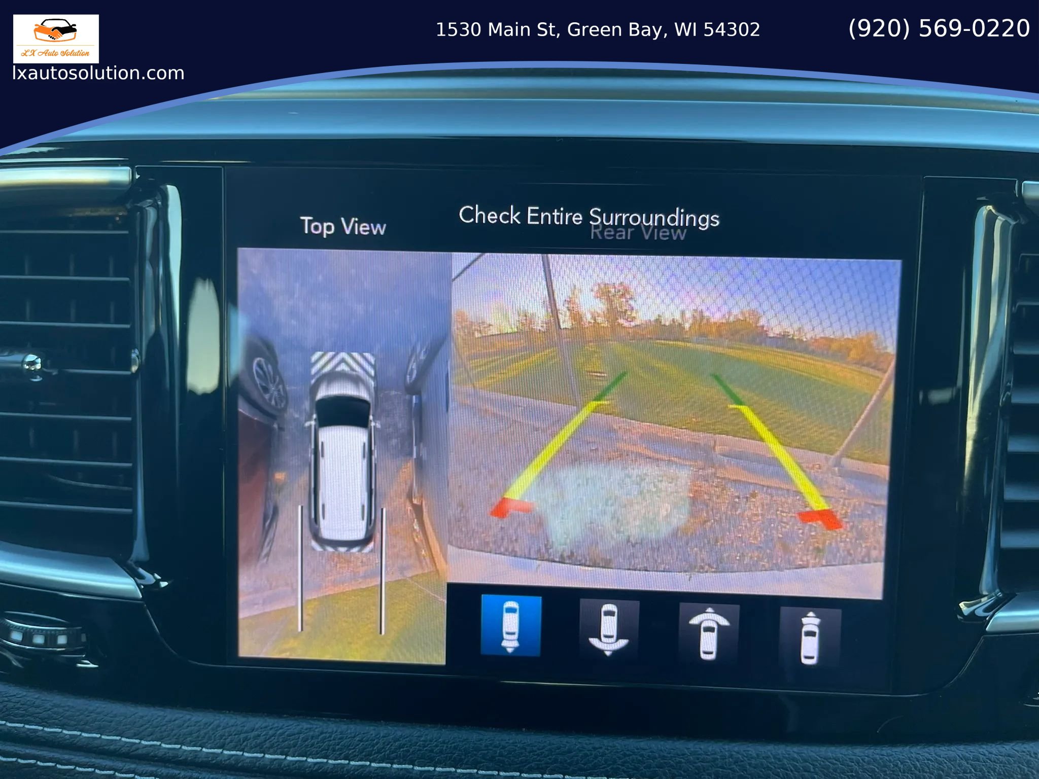 Used 2019 Chrysler Pacifica Limited FWD image 26