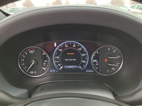 Used 2024 Buick Enclave Premium image 26