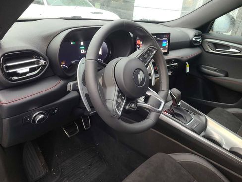 New 2024 Dodge Hornet R/T image 21