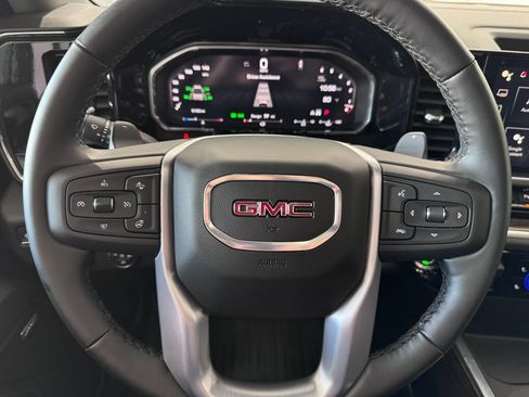 Certified 2026 GMC Sierra 1500 Elevation w/ Elevation Premium Package AWD/4WD image 15