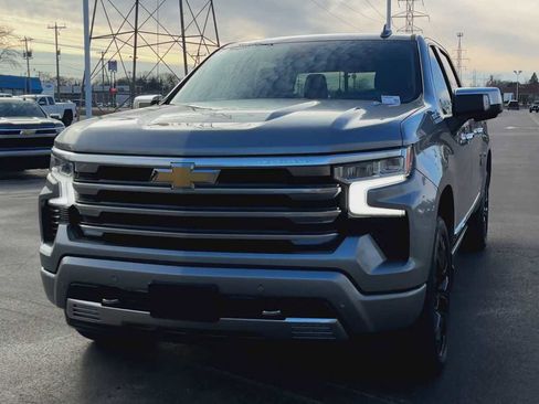 Certified 2024 Chevrolet Silverado 1500 High Country image 7