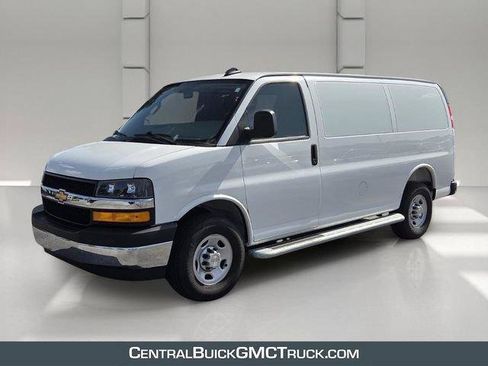 Certified 2025 Chevrolet Express 2500 w/ Driver Convenience Package RWD image 1