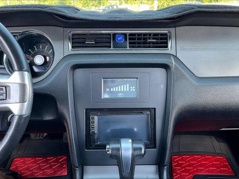 Used 2012 Ford Mustang Convertible RWD image 19