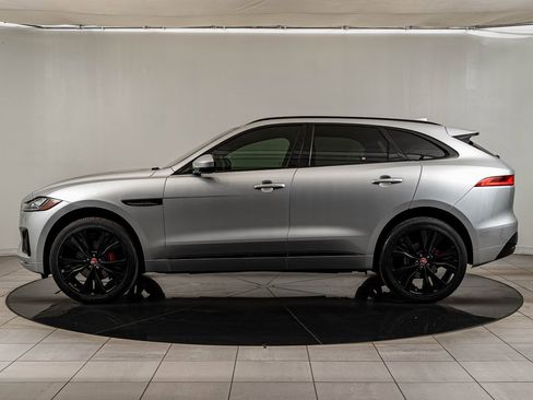 Used 2017 Jaguar F-PACE S image 5