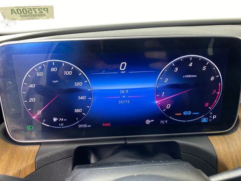 Used 2022 Mercedes-Benz C 300 Sedan image 18