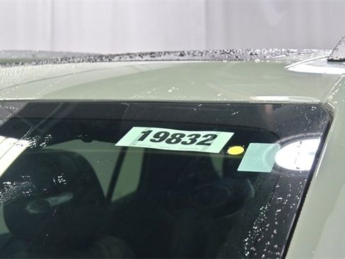 New 2026 Chevrolet Equinox LT w/ Convenience Package II image 27