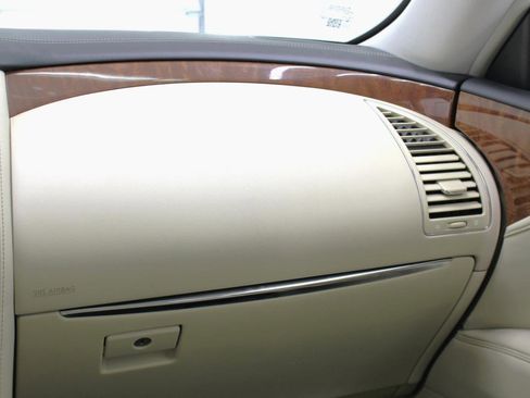 Used 2019 INFINITI QX80 Luxe w/ All-Season Package image 60