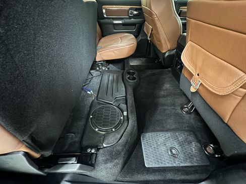 Used 2016 RAM 1500 Laramie Longhorn w/ Convenience Group AWD/4WD image 18