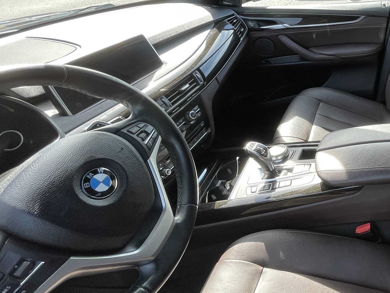 Used 2018 BMW X5 xDrive35i w/ Executive Package AWD/4WD image 9