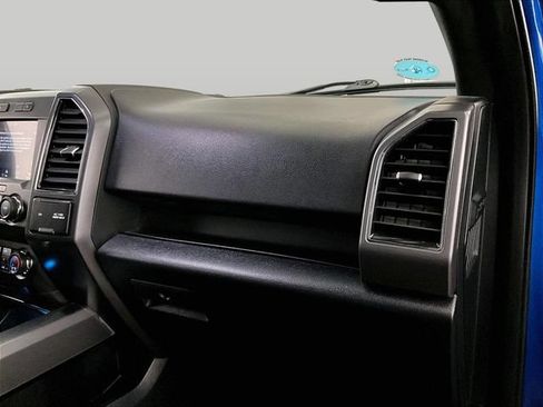 Used 2019 Ford F150 XLT w/ Equipment Group 302A Luxury AWD/4WD image 16