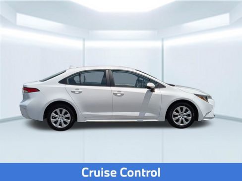 Used 2024 Toyota Corolla LE FWD image 9