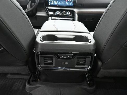Used 2023 GMC Sierra 1500 AT4 w/ AT4 Premium Package AWD/4WD image 23