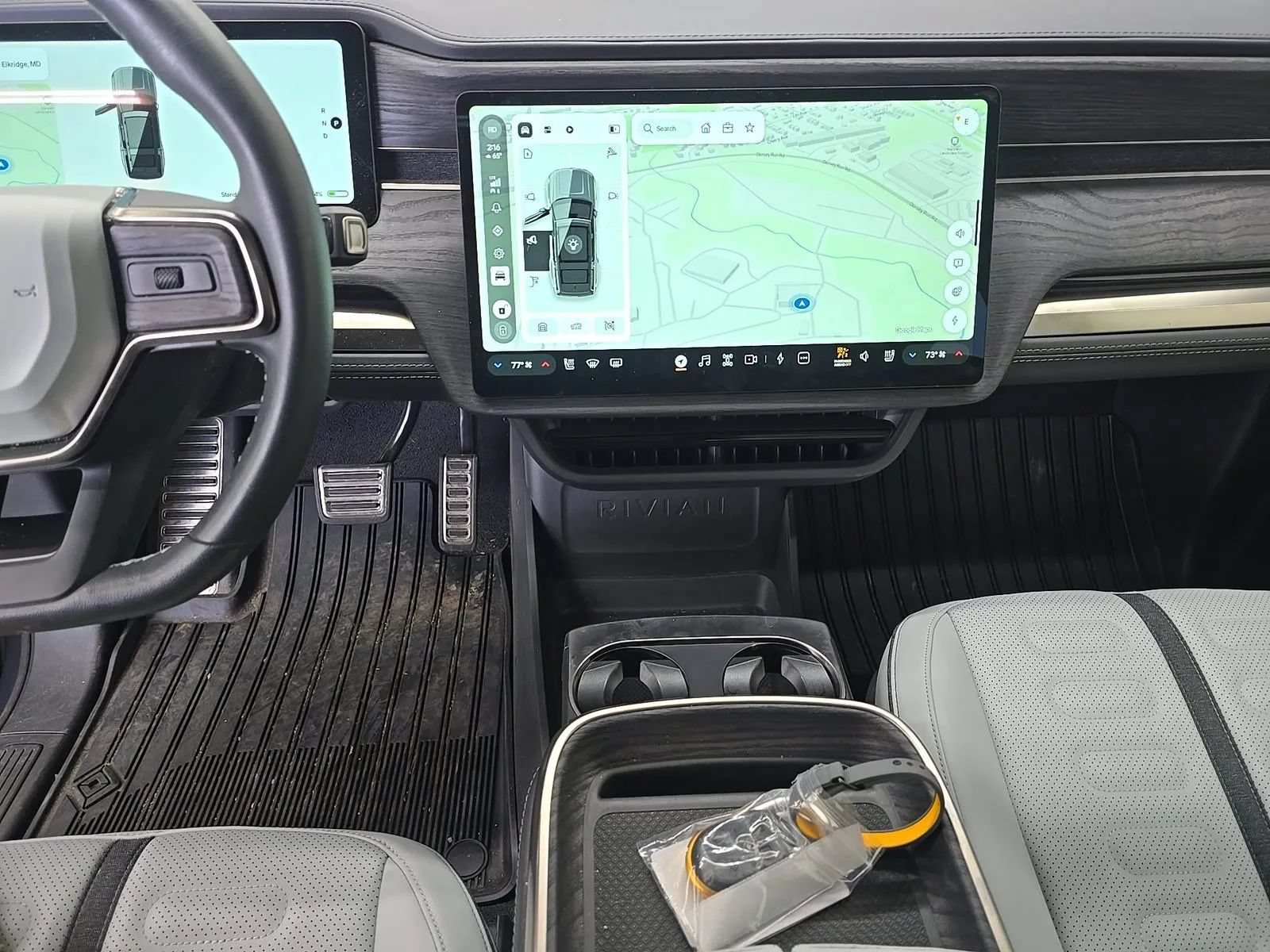 Used 2023 Rivian R1S Adventure Quad AWD/4WD image 3