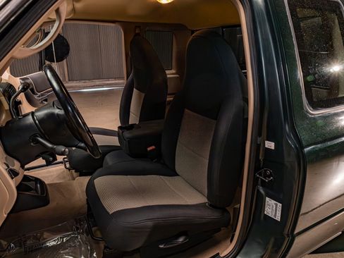 Used 2003 Ford Ranger XLT image 18