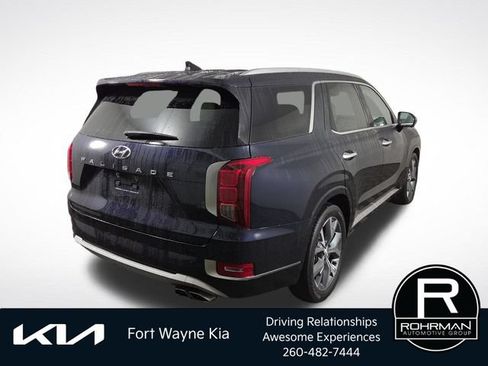 Used 2021 Hyundai Palisade Limited FWD image 8