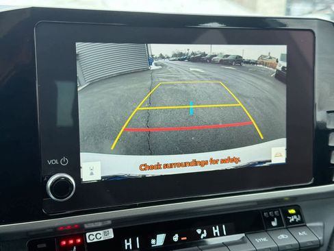 Used 2026 Toyota Camry XLE w/ Convenience Package image 31