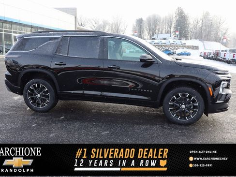 New 2026 Chevrolet Traverse LT w/ Sun and Wheel Package image 1