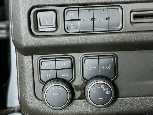 Used 2021 Chevrolet Tahoe RST w/ Luxury Package image 10