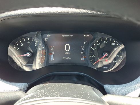 Used 2024 Jeep Compass Latitude AWD/4WD image 26