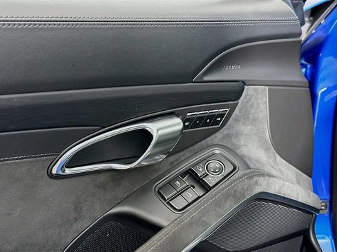 Certified 2016 Porsche 911 Carrera GTS RWD image 20