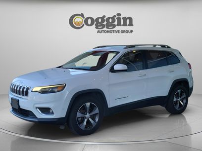 Used 2019 Jeep Cherokee Limited w/ Luxury Group