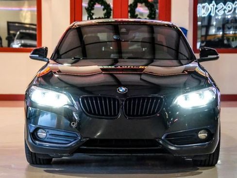 Used 2019 BMW 230i xDrive Coupe w/ Convenience Package image 10