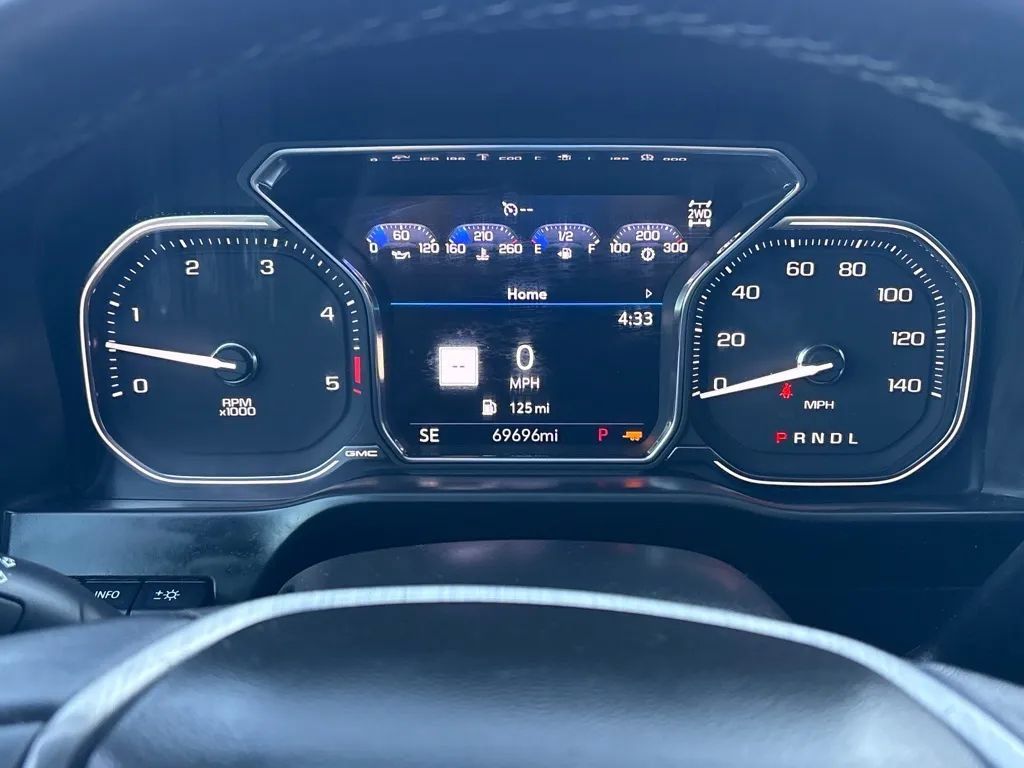 Used 2020 GMC Sierra 2500 Denali w/ Technology Package AWD/4WD image 17