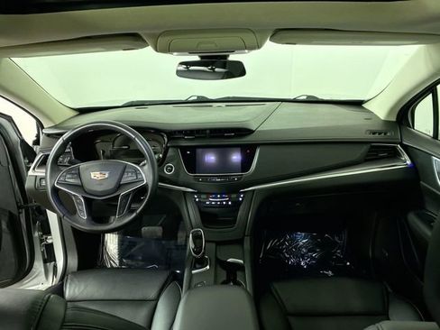 Used 2018 Cadillac XT5 Premium Luxury image 22