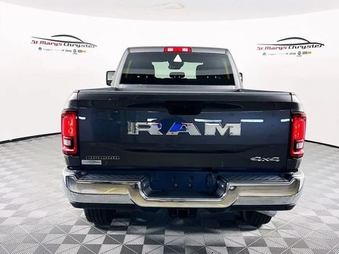 Used 2025 RAM 2500 Big Horn AWD/4WD image 7