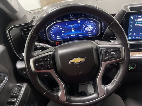 Used 2022 Chevrolet Silverado 1500 LT image 29