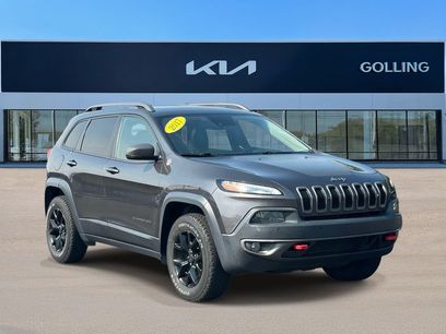 Used 2017 Jeep Cherokee Trailhawk