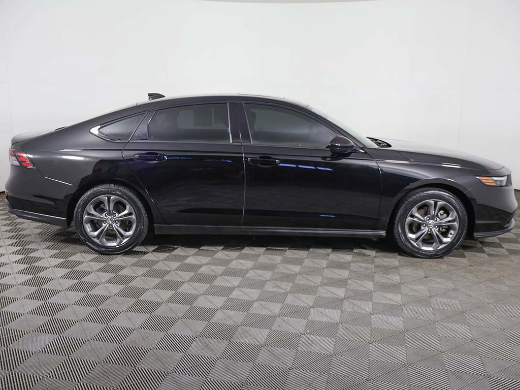 Used 2024 Honda Accord EX image 18