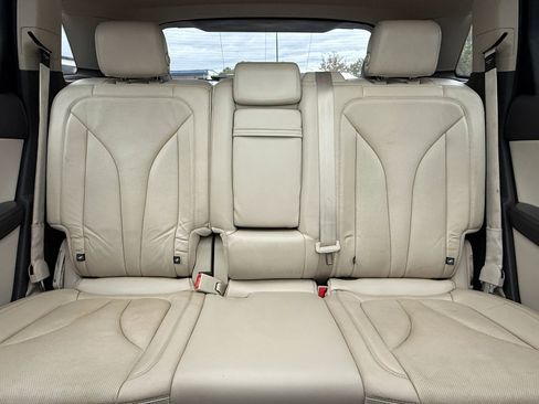 Used 2016 Lincoln MKX Reserve w/ Technology Package image 21