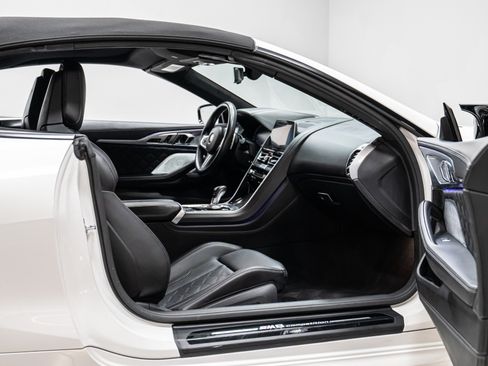 Used 2022 BMW M8 Competition AWD/4WD image 30