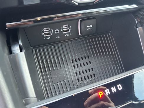 New 2026 Jeep Grand Cherokee Altitude image 19