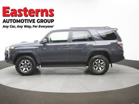Used 2024 Toyota 4Runner TRD Off-Road Premium AWD/4WD image 60